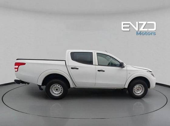 MITSUBISHI L200 TRITON 2.4 16V TURBO DIESEL GL CD 4X4 MANUAL